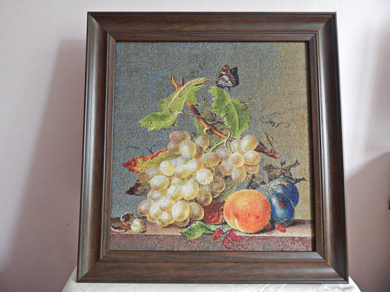 Работа «Натюрморт с фруктами и бабочкой»