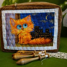 Работа «Косметичка с вышивкой»