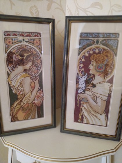 Работа «Альфонс Муха "Перо" и "Камелия"»