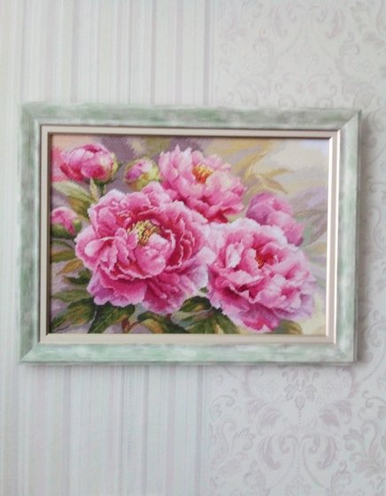 Работа «Пионы»