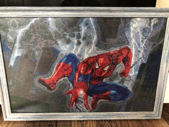 Работа «Человек-паук»