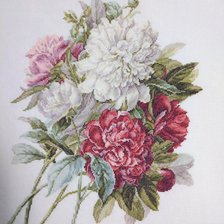 Работа «Любимые пионы»