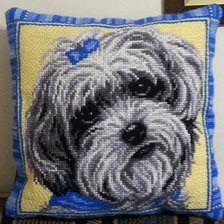 Работа «Подушка йоркширский терьер из кол. Панна»