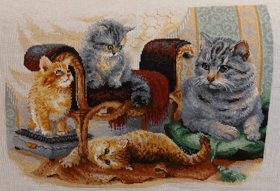 Работа «Мама и ее котята»