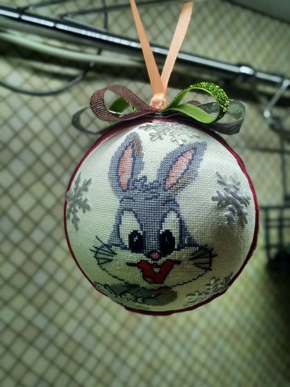 Работа «Елочный шар»