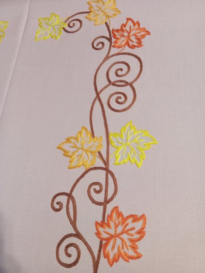 Работа «Узор на большой скатерти»