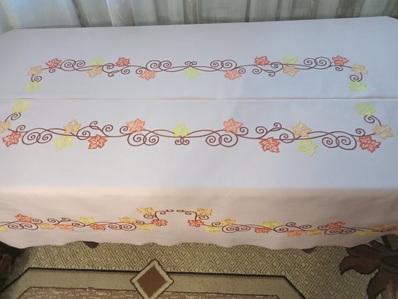 Работа «Середина скатерти»