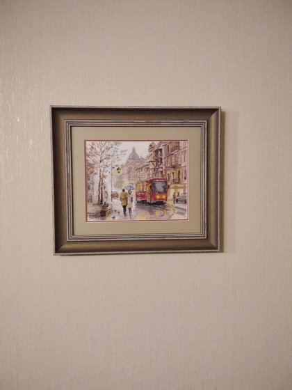 Работа «Октябрь в городе- Алиса»