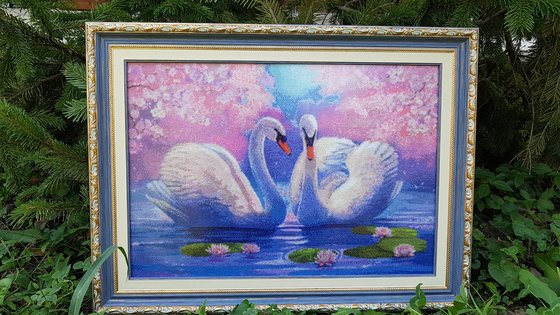 Работа «Пара лебедей»