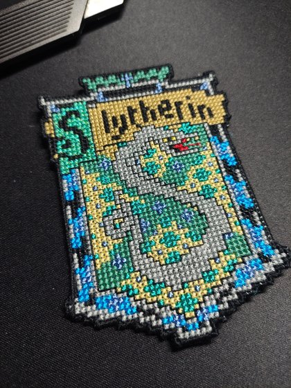 Работа «Герб Слизерина»