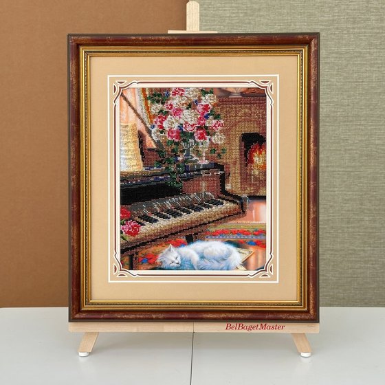 Работа «Уютная гостиная, вышивка бисером»