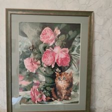 Работа «Котенок и розы»