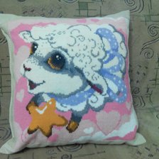 Работа «Подушка в подарок племяннице»