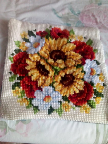 Работа «PODUSZKA SŁONECZNIKI»