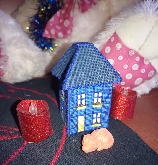 Работа «Объемный домик»