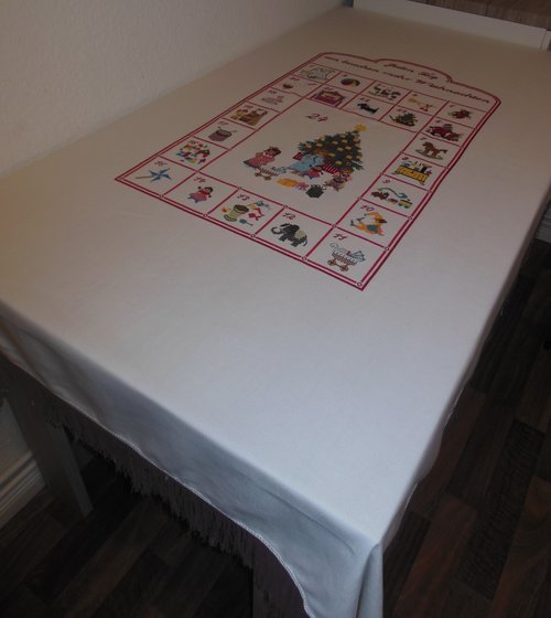 Работа «Скатерть Адвентскалендер (Предрождественский календарь)»