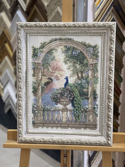 Работа «Magestic peacock by Dimensions»