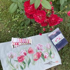 Работа ««Весенние тюльпаны» Риолис 100/052»