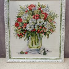 Работа «Мир вышивки: Алый букет»