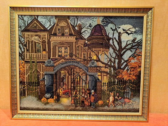 Работа «Поместье Лунного Света»