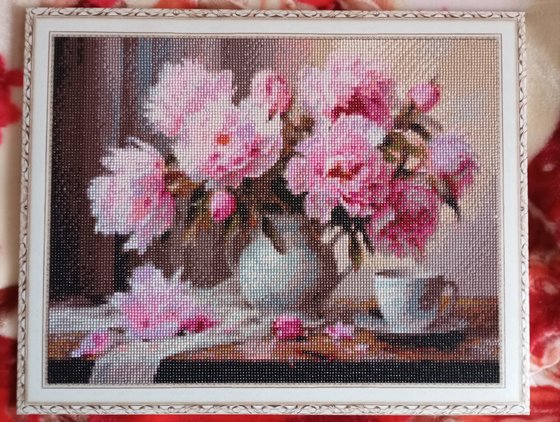 Работа «Пионы»