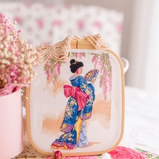 Работа «Элегантная гейша - Dimensions»