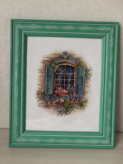 Работа «Окно с цветами. Панна»