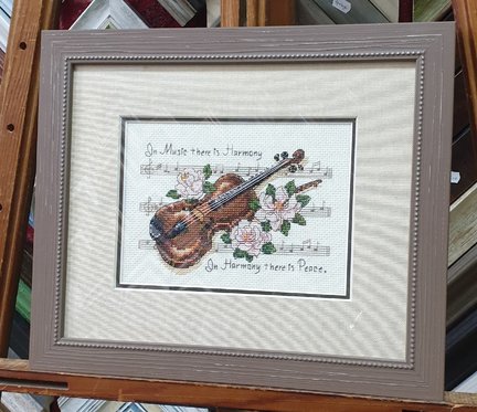 Оформление вышивок в Багетной Мастерской «Антураж», Екатеринбург №177247