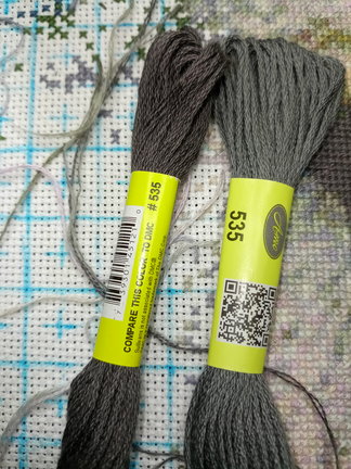 Разница по цвету в китайских нитях №177747