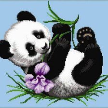 Схема вышивки «Маленький пандёнок))»