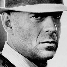 Схема вышивки «Брюсс Уиллис»