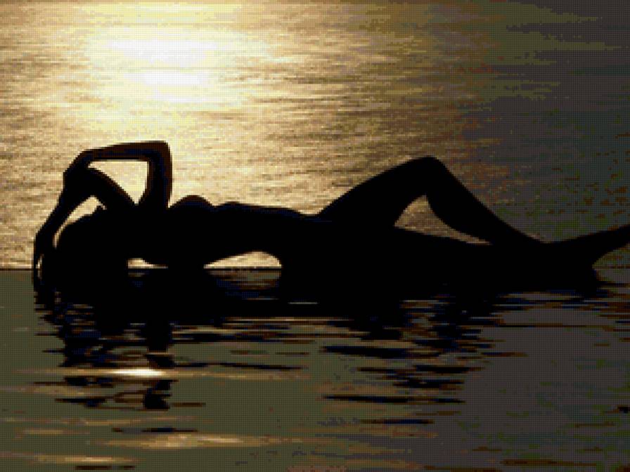 девушка - девушка, пляж, чувства, вода, лица, тоска, взгляд, люди, море - предпросмотр