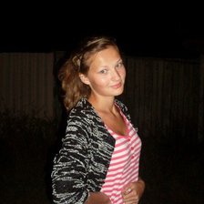 Схема вышивки «девушки»