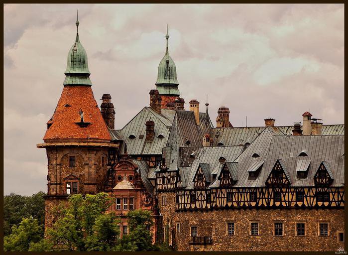 старый город - дома, город - оригинал