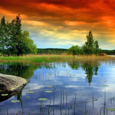 закат на озере