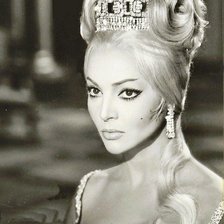 Схема вышивки «Мишель Мерсье»