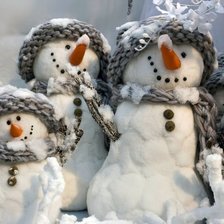 Схема вышивки «Снеговики.»