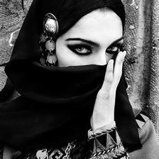 Схема вышивки «Восточная девушка»