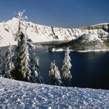 Схема вышивки «Снежное озеро»