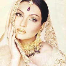 Схема вышивки «Портрет красавицы»