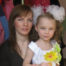 Схема вышивки «мама и Алинушка»