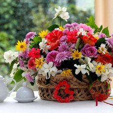 Схема вышивки «Цветочный нарюрморт»