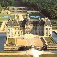 Схема вышивки «замки мира»