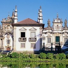 Схема вышивки «замки мира»