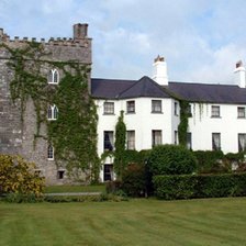 Схема вышивки «замки мира»