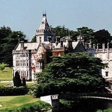 Схема вышивки «замки мира»