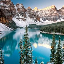 Схема вышивки «Горное озеро»