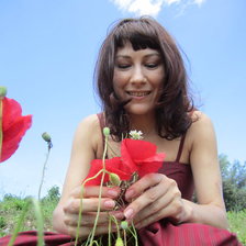 Схема вышивки «Девушка с маками»