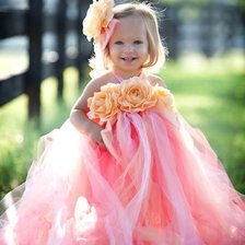 Схема вышивки «Малыш в розовом»