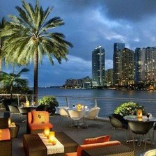 Схема вышивки «Майами, США»